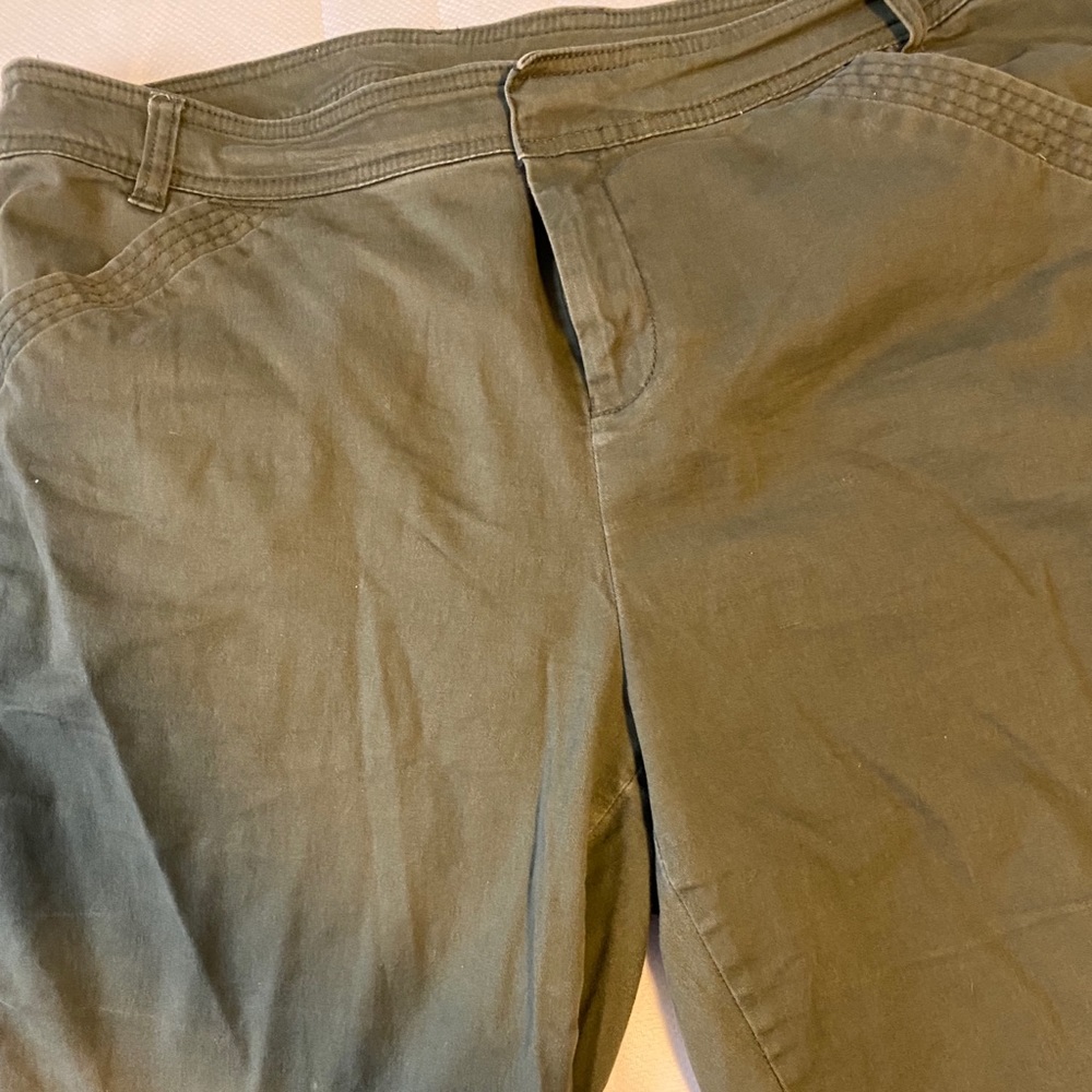 Woman’s shorts
